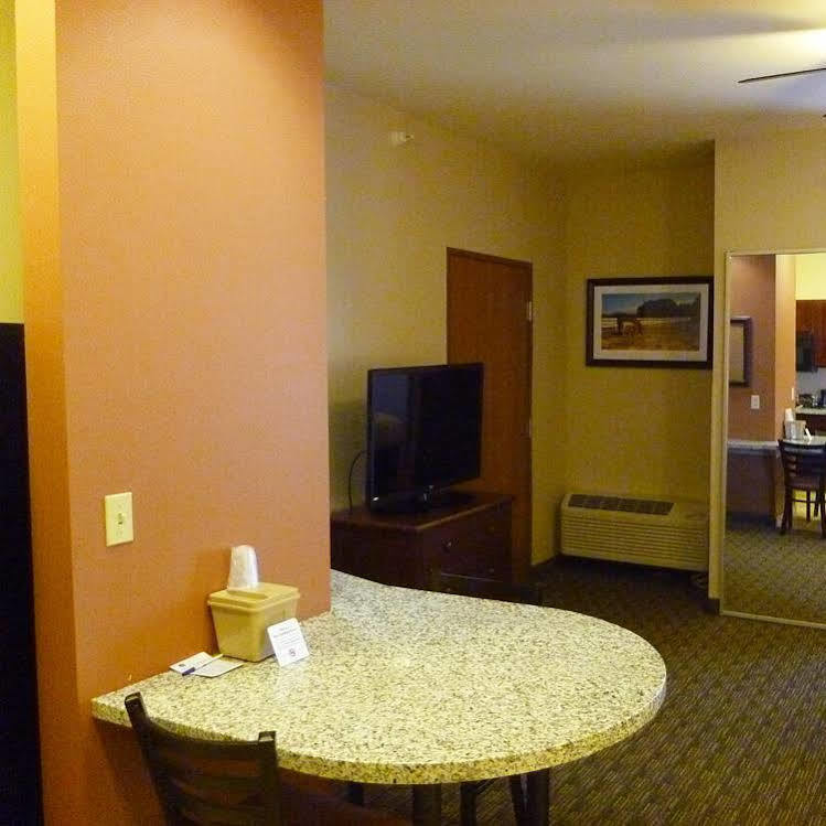 Best Western North Edge Inn Додж-Сити Экстерьер фото